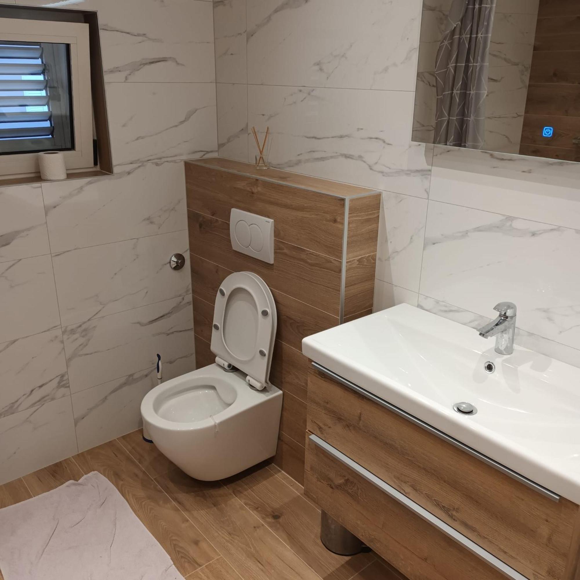 Apartments "Jope I Toni" 比奥格勒·纳·莫鲁 外观 照片