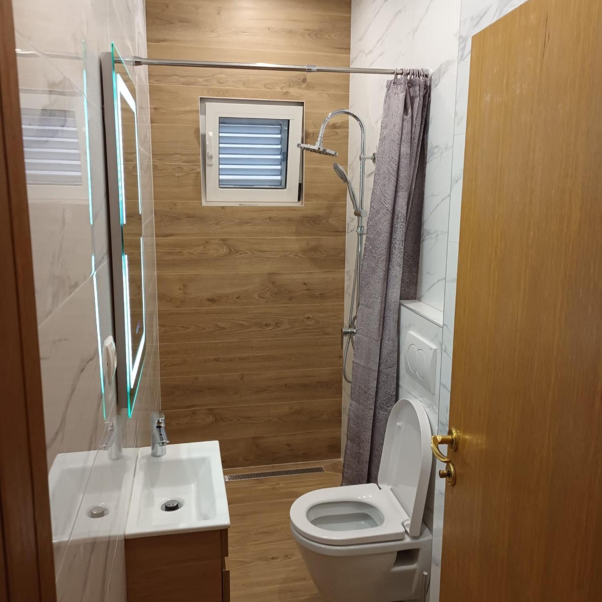 Apartments "Jope I Toni" 比奥格勒·纳·莫鲁 外观 照片
